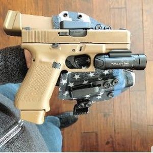 Meet your Posher, Joewy